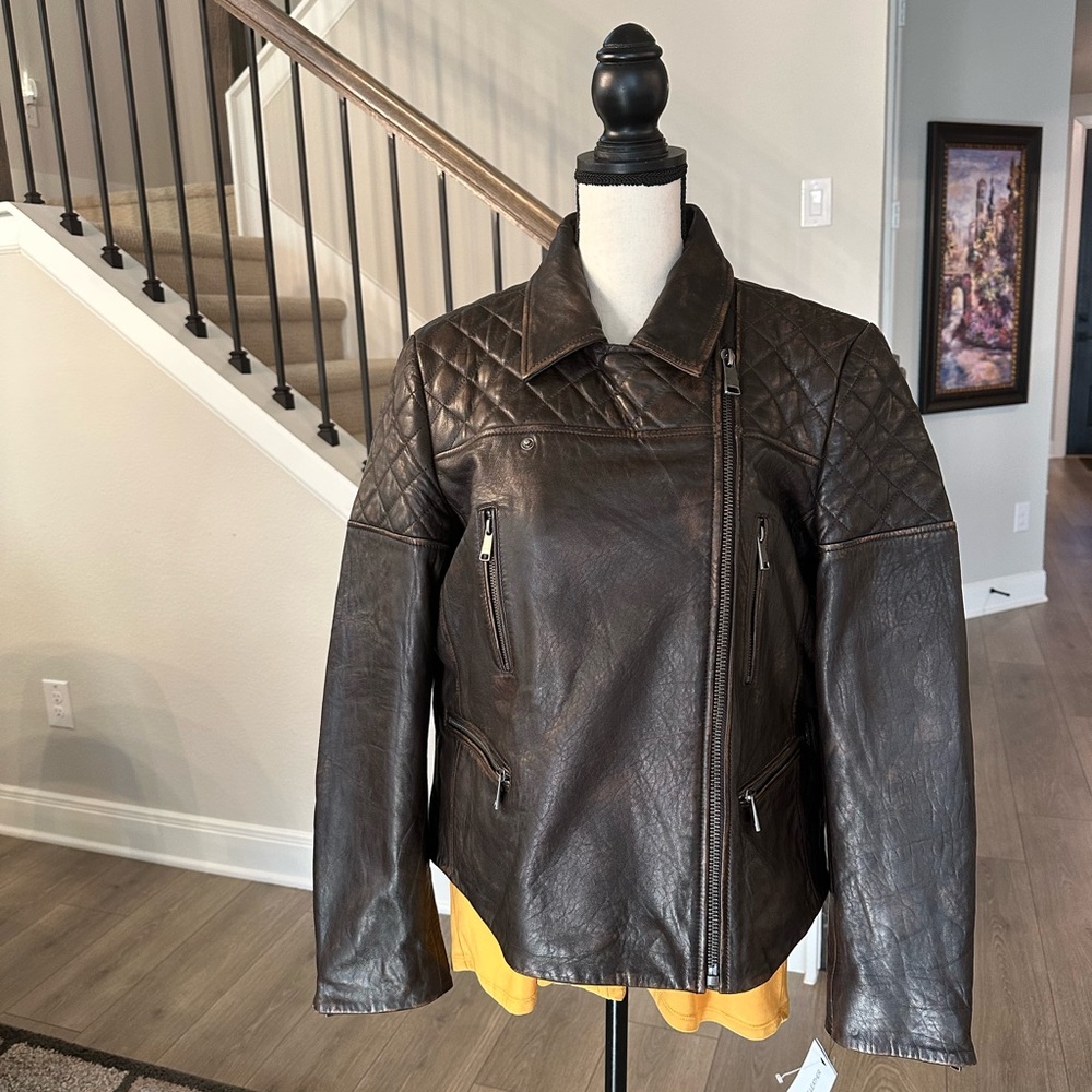 Ladies Fashion Moto Jacket By WILSONS LEATHER Style Madeline